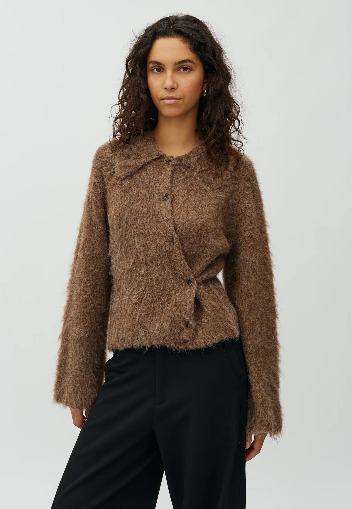 Lari-M vest walnut melange - MbyM
