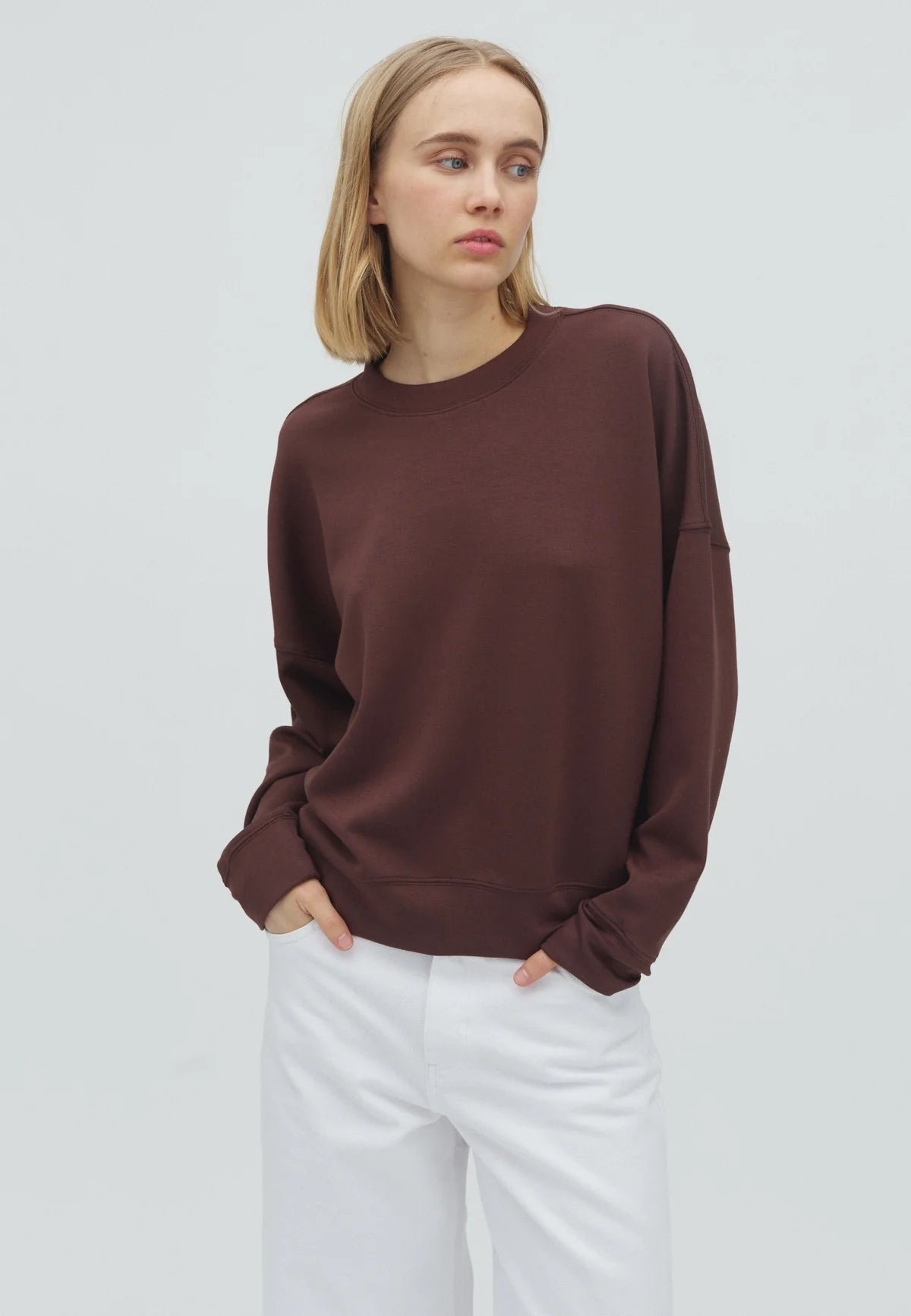 Gill-M sweatshirt Brown - MbyM