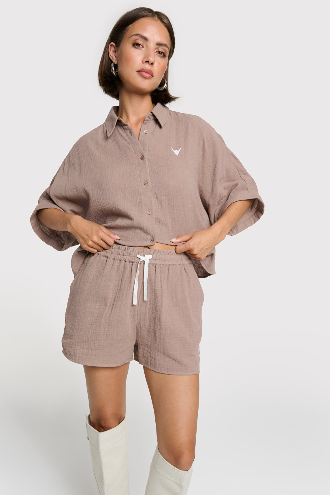 Crinkle shorts - Alix The Label