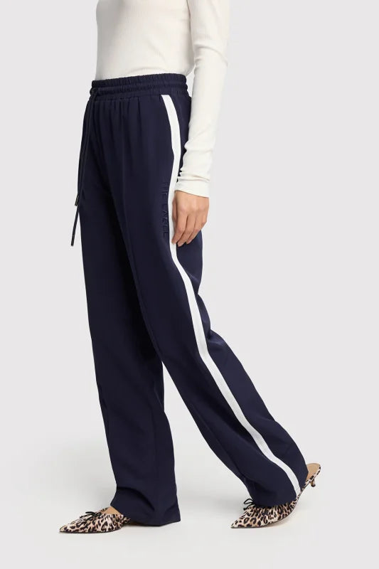 Sporty pants - Alix The Label - Broeken